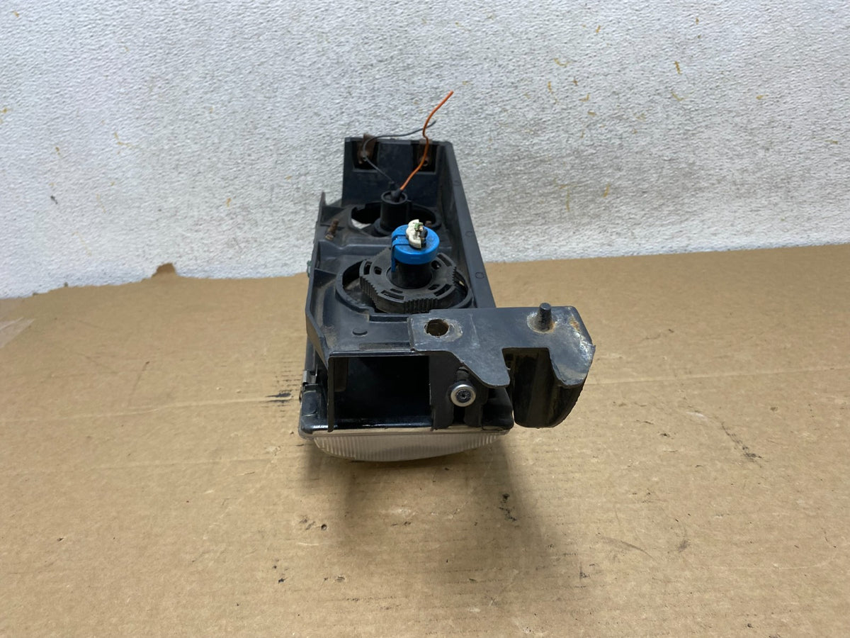 1991 to 1996 Chevrolet Caprice Front Left Driver Halogen Headlight AH7977 DG6