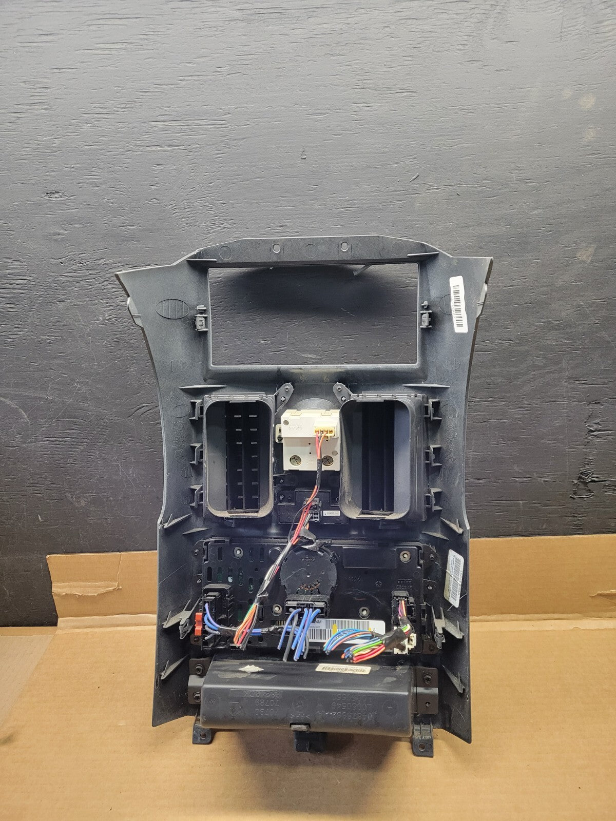 2008-2010 Dodge Grand Caravan Radio Bezel Climate Control Heat AC Heater H14098
