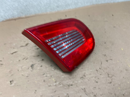 2007 - 2011 Volkswagen Eos Left Driver Tail Light Inner Oem AB0913 LK2