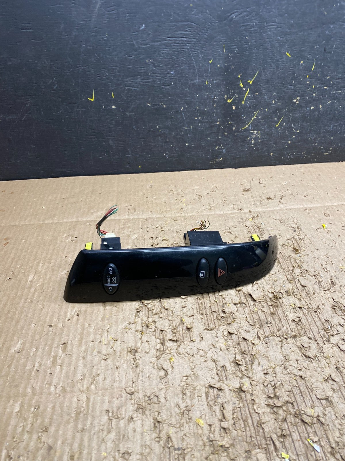 2004 to 2010 Toyota Sienna Right Side Radio Switches Bezel Trim OEM v9980 DG0