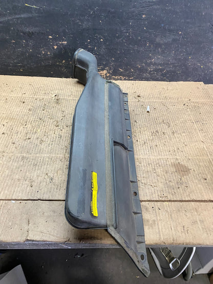 2004 to 2006 Nissan Maxima Upper Air Intake Duct T9800 DG2