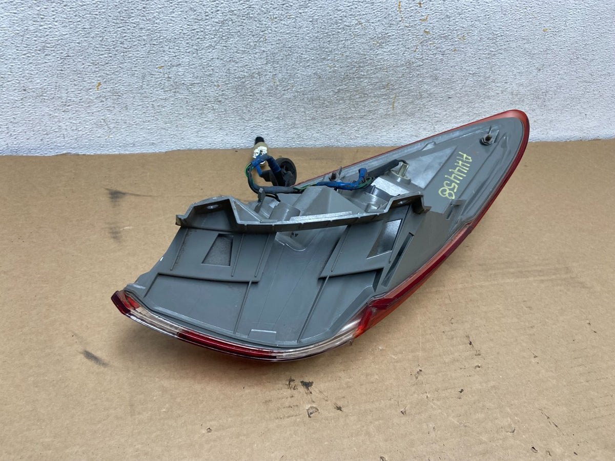 2011 - 2014 Nissan Murano Right Passenger Side RH Tail Light AH4458 DW4