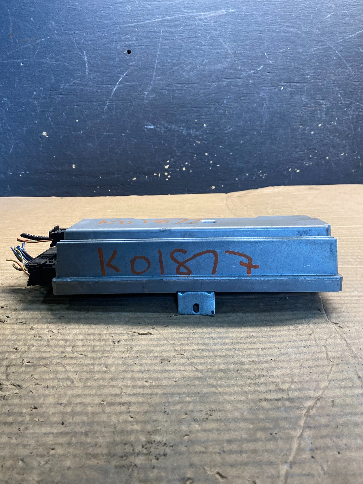 2007-2017 BMW X5 Top HiFi Lear Radio Audio Amplifier Amp OEM AA57751