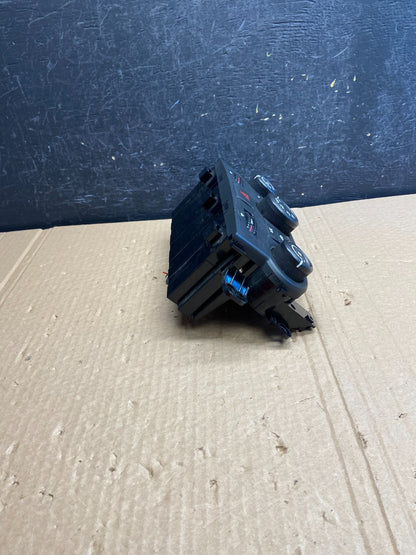 2006 - 2012 Kia Sedona AC Temperature Climate Control Switch AF6192 DG1