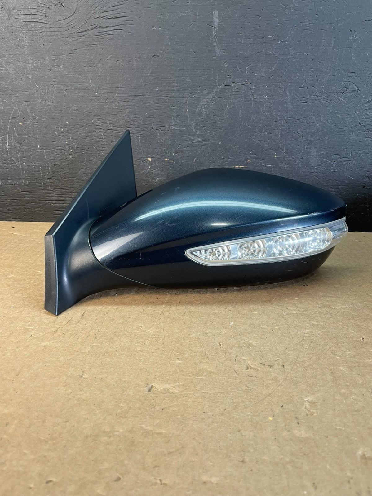 2011-2015 Hyundai Sonata Left Driver Side View Turn Sgn Door Mirror OE AD0339 DW0
