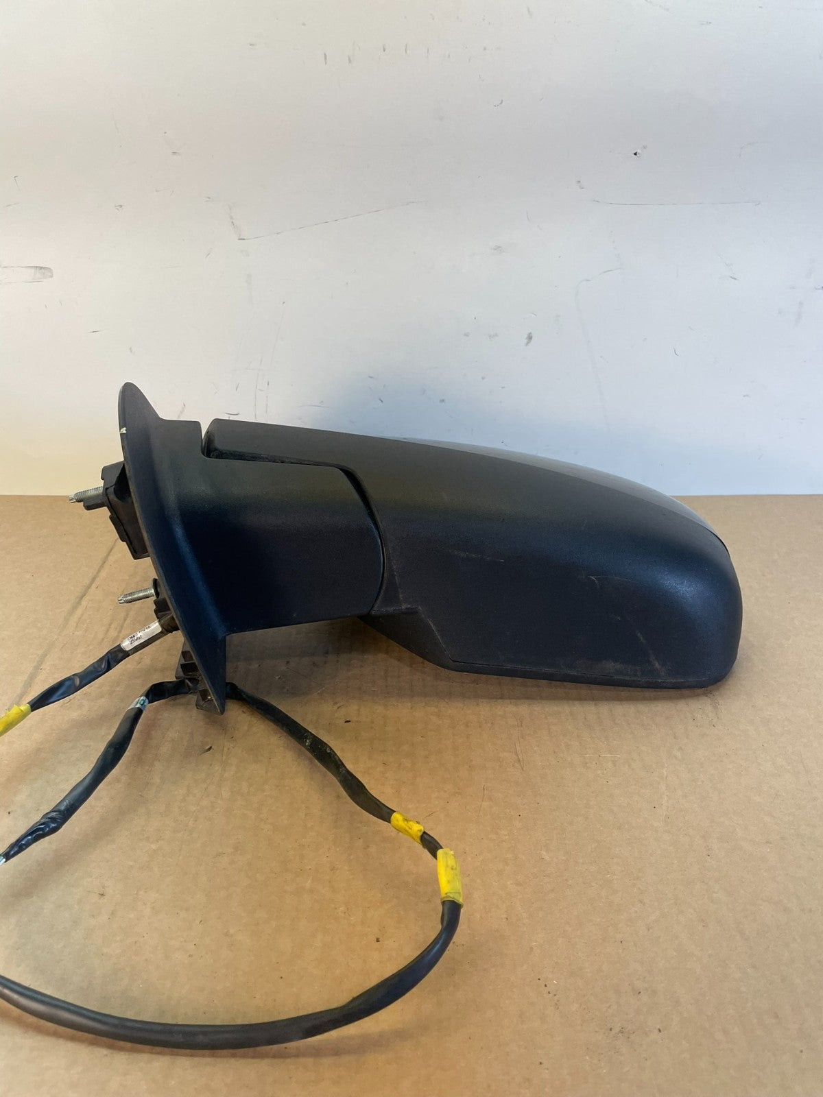 2007 to 2013 Chevrolet Tahoe Silverado Suburban Left Driver Mirror AG2698 MS3