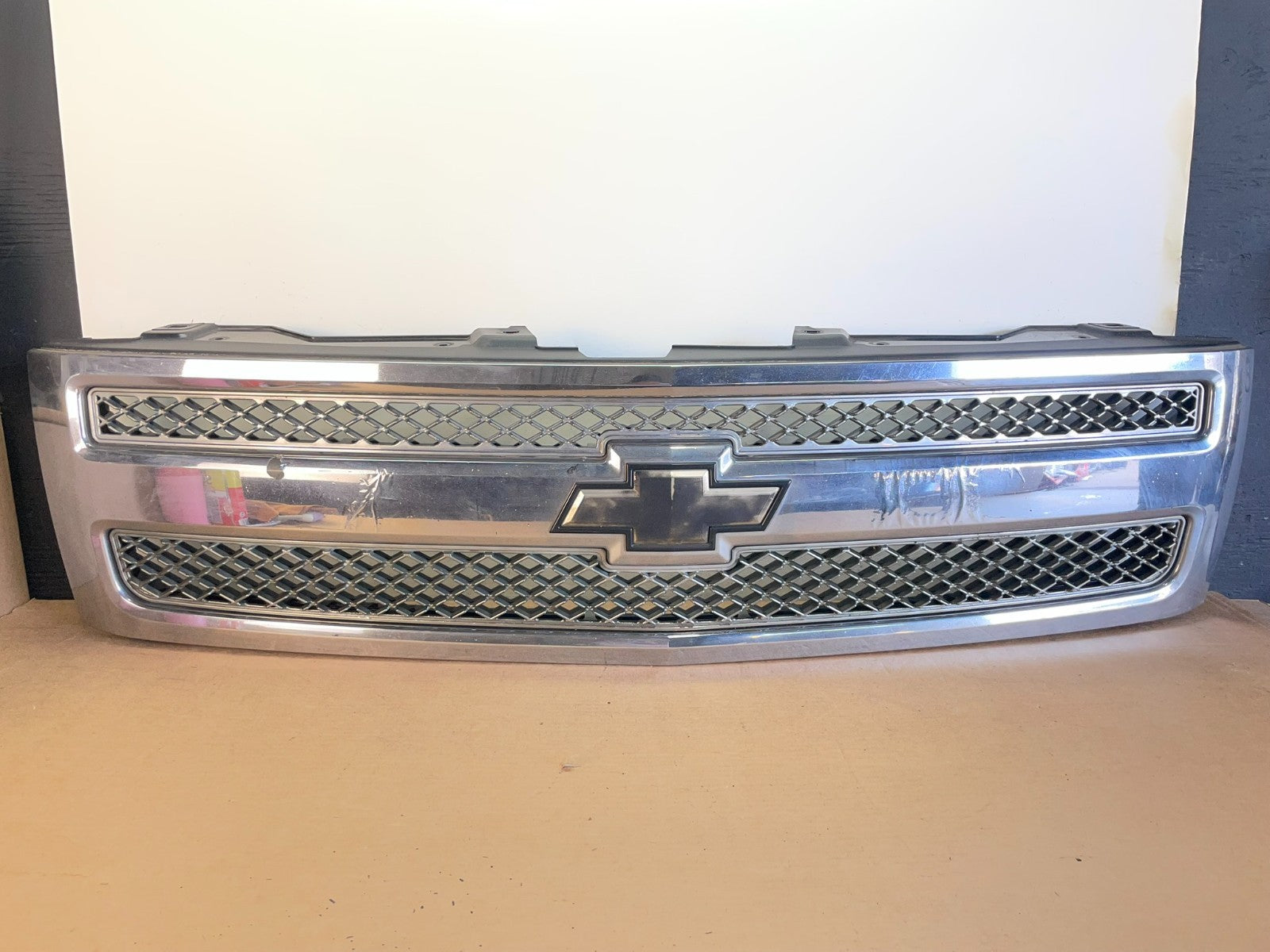 2007 to 2013 Chevrolet Silverado 1500 Front Chrome Grille Grill AF8815 DG0