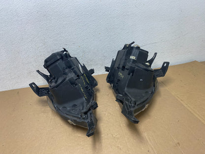 2002 - 2005 Mercedes ML ML350 ML500 Left+Right Side Halogen Headlights AD7964 DW9