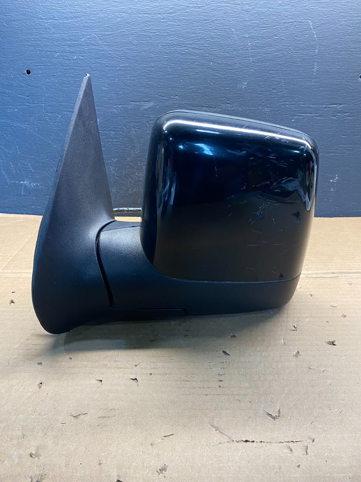 2003 to 2005 Lincoln Aviator Left Driver Side Door Heated Mirror AC8767 DG0
