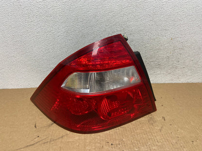 2005 2006 2007 Ford Five Hundred Left Driver Lh Side Tail Light AG0520 LK0