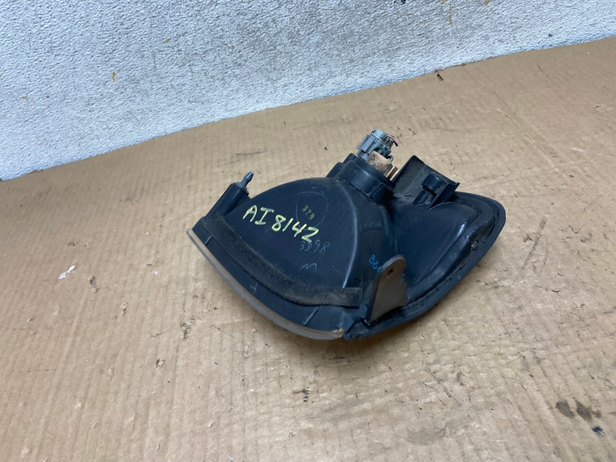 1999 - 2004 Nissan Pathfinder Front Left Driver Turn Signal AI8142 LK4