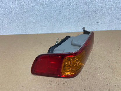 2000 to 2001 Toyota Camry Tail Light Left Driver Lh Side OEM AC1241 LK2