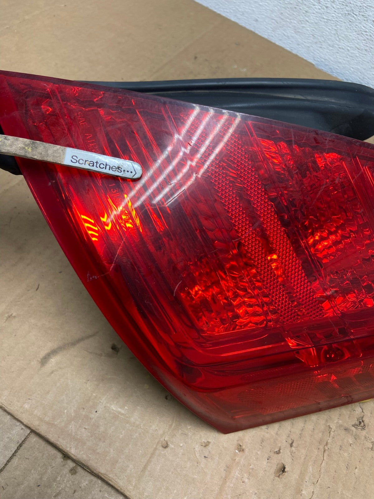 2014 to 2018 Ford Taurus Interceptor Right Passenger RH Tail Light AD1051 LK3