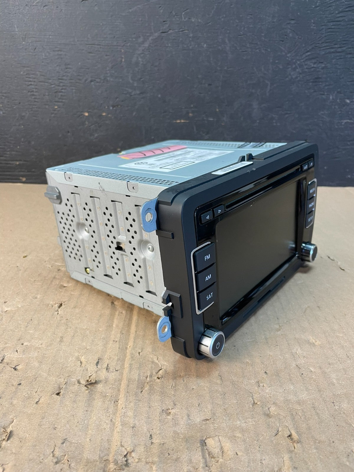2012 to 2017 Volkswagen Passat Jetta Radio CD Player AM/FM Media ad5962 DG1