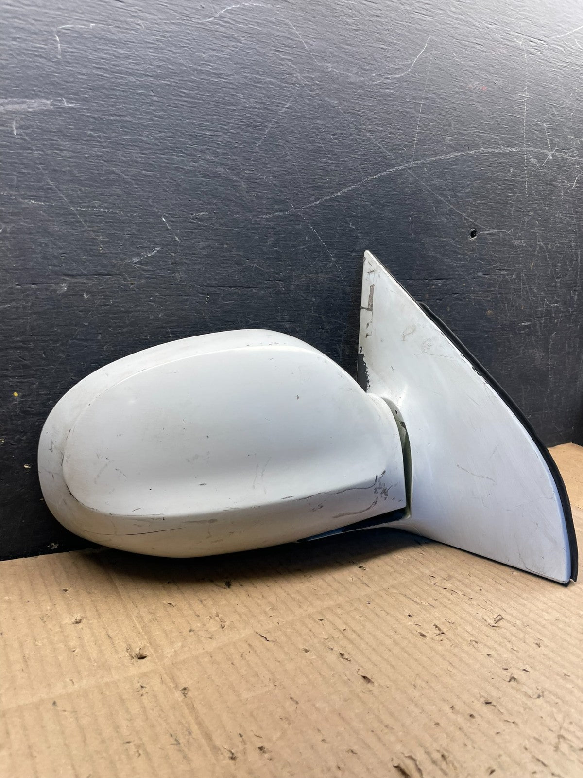 2002-2005 KIA Sedona Right Passenge Rh Side Door Mirror Oem S2416 DG2