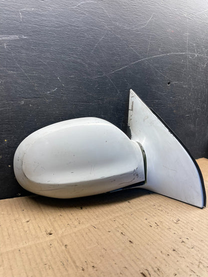 2002-2005 KIA Sedona Right Passenge Rh Side Door Mirror Oem S2416 DG2