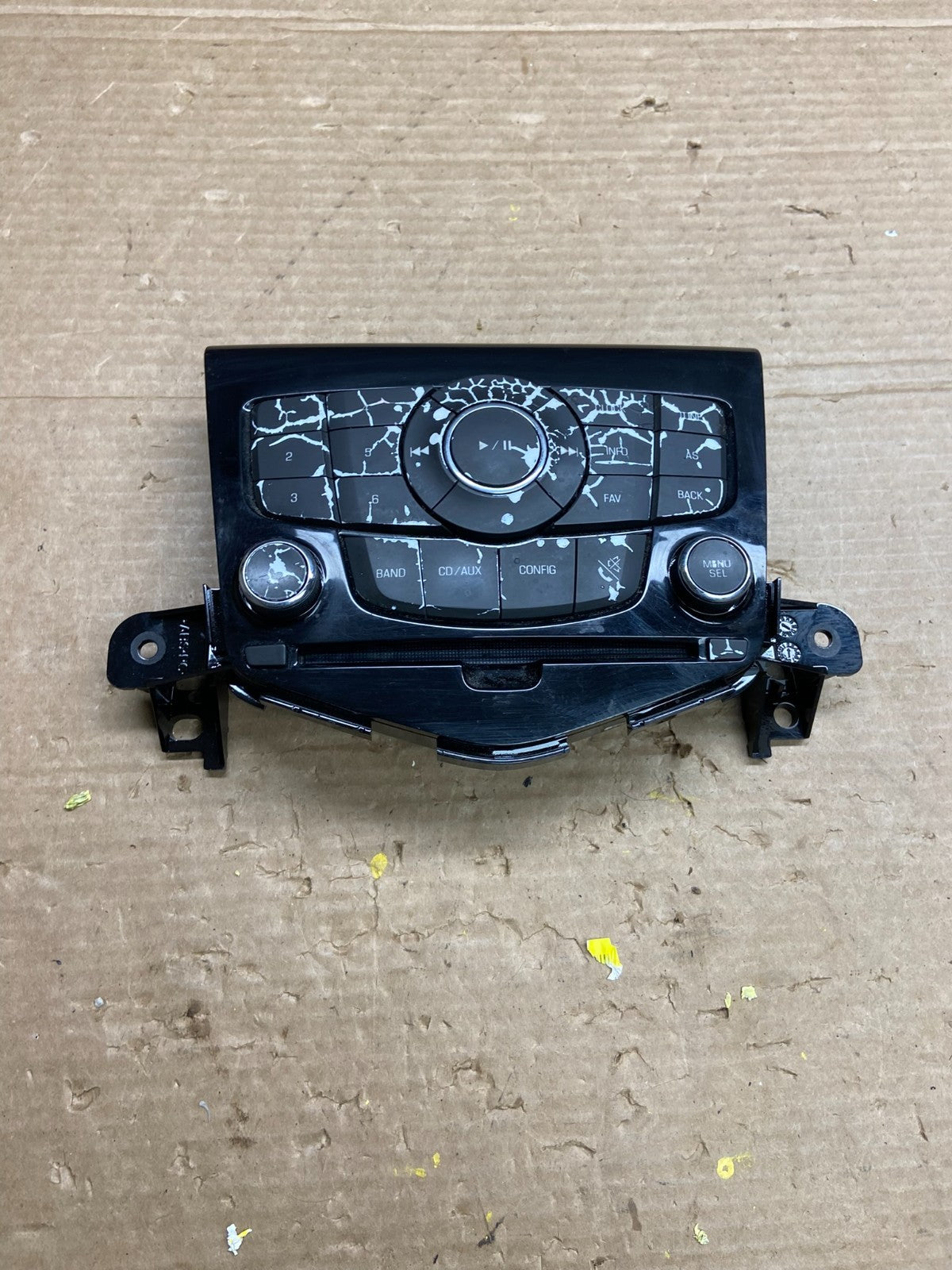 2012 to 2014 Chevrolet Cruze Radio CD Player Contol Panel 95166368 OEM W1607 DG0