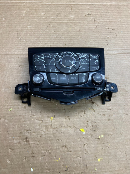 2012 to 2014 Chevrolet Cruze Radio CD Player Contol Panel 95166368 OEM W1607 DG0