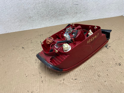 2002 - 2005 Hyundai Sonata Right Passenger RH Side Tail Light AF6991 LK5