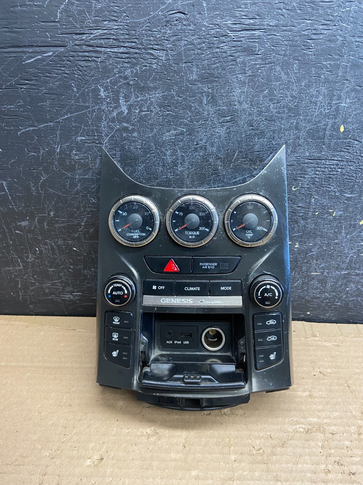 2013-2016 Hyundai Genesis Coupe AC Heater Climate Control Gauges Bezel AF2608 DG1