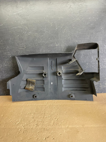 2004 Lincoln Aviator Engine Motor Cover OEM aa6112 DG5