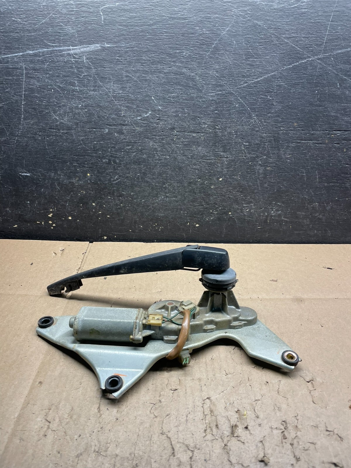 2003 to 2011 Honda Element Rear Wiper Motor 76700-SCV-A02 W1171 PS1