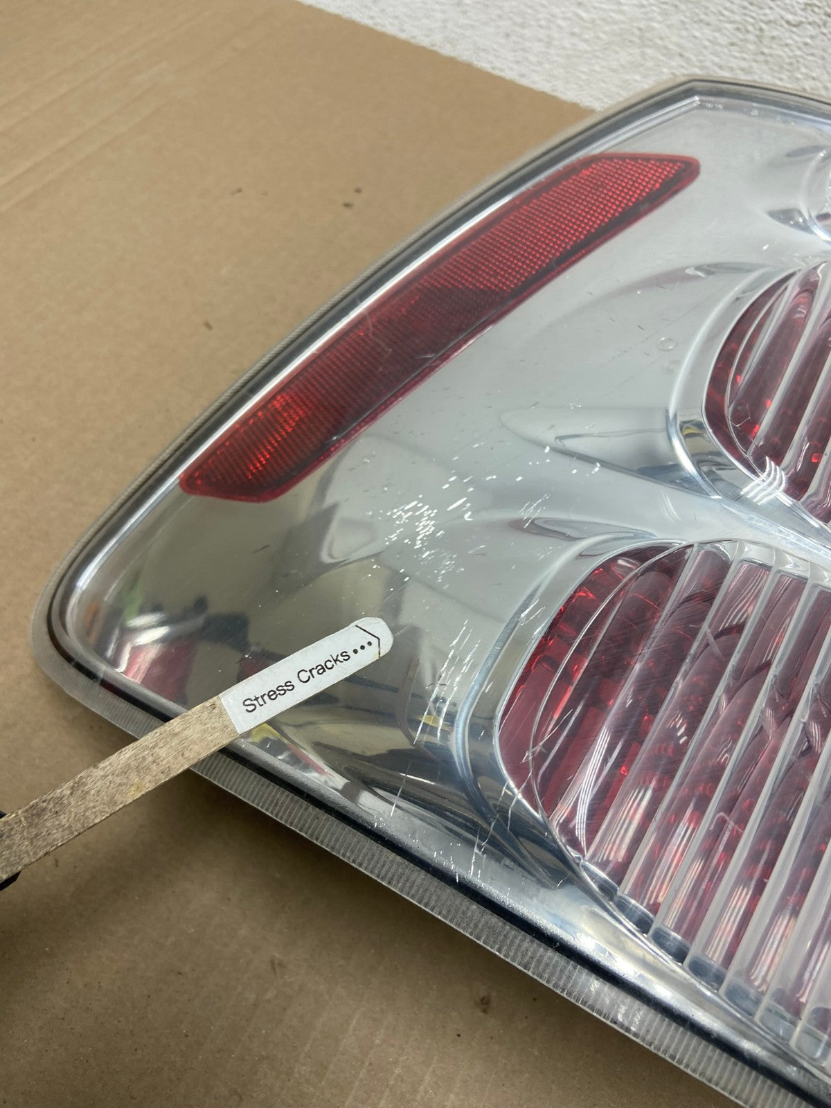 2005 to 2008 Chevrolet Equinox Right Passenger Rh Side Tail Light AE9438 LK4