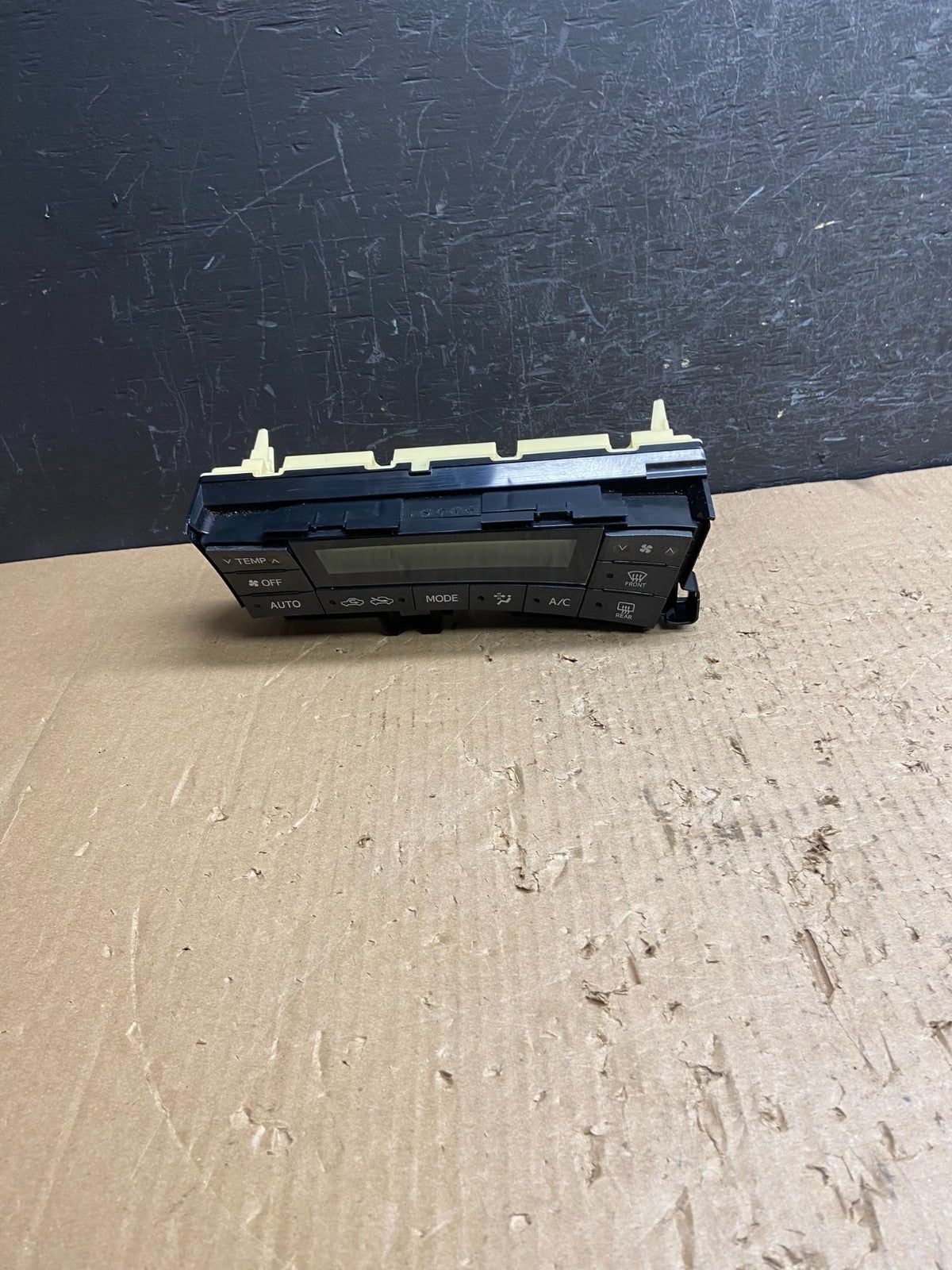 2010 to 2015 Toyota Prius A/C Heater Climate Control Unit Switch ae4500 DG0