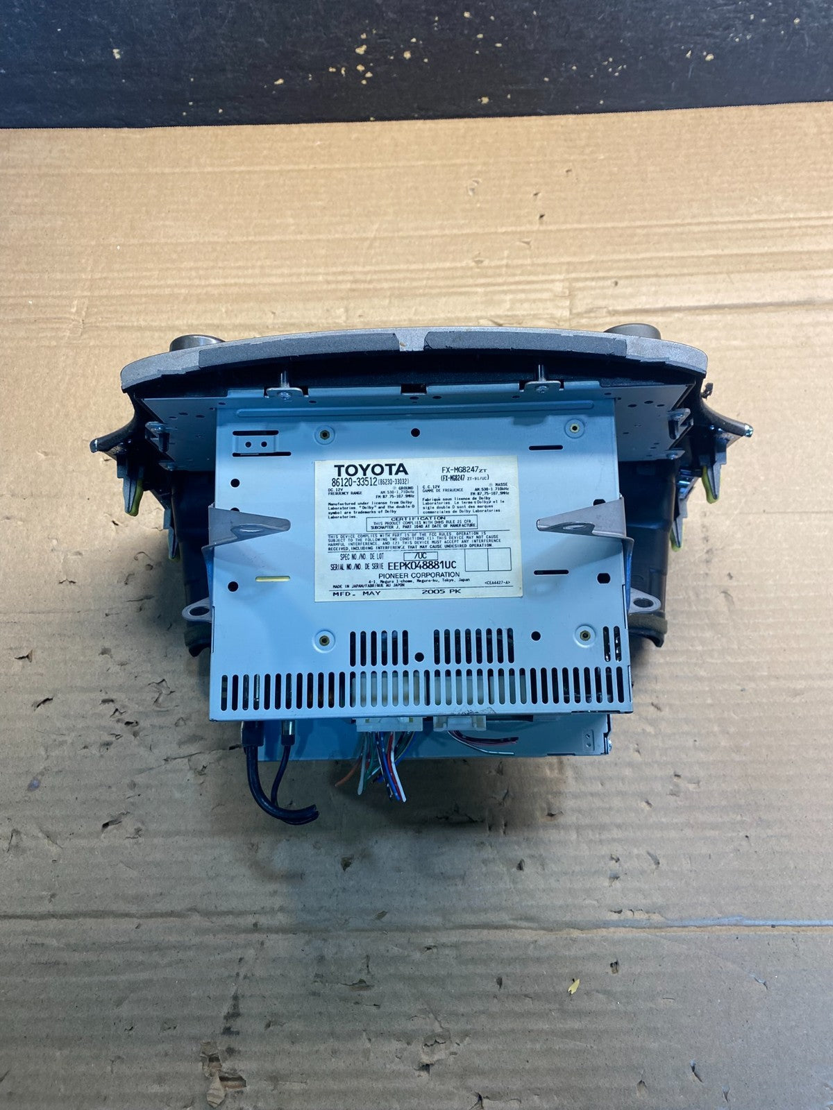2002-2006 Lexus ES330 Es300 Radio Receiver Tape CD Air Vent Bezel OEM AA3186 DG5