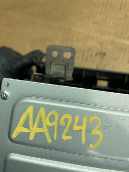 2009 2010 Nissan Maxima Radio Audio Panel Control Bezel Trim OEM AA9243 DG7