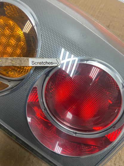 2003-2005 Land Rover Range Rover L322 Right Passenger Tail Light AC5534 DG3