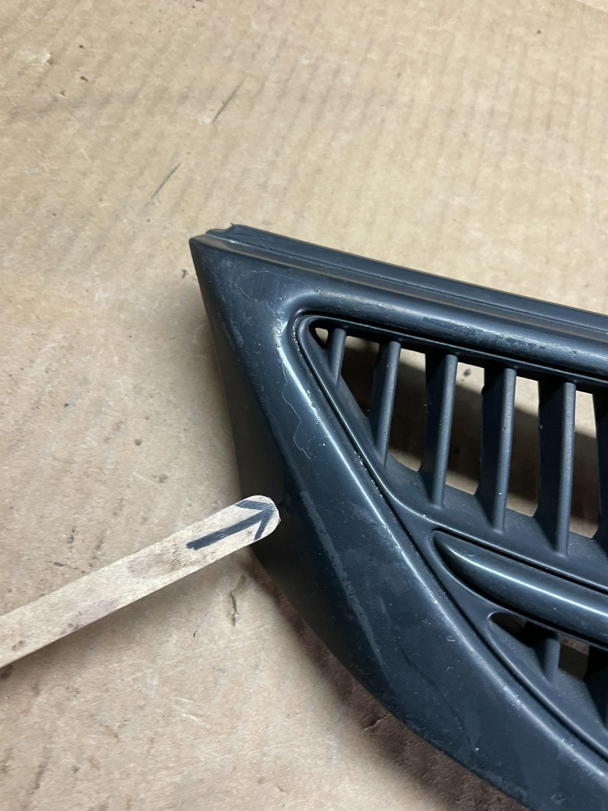 1999 2000 2001 Toyota Solara Front Upper Grill Grille OEM AA9126  DG4