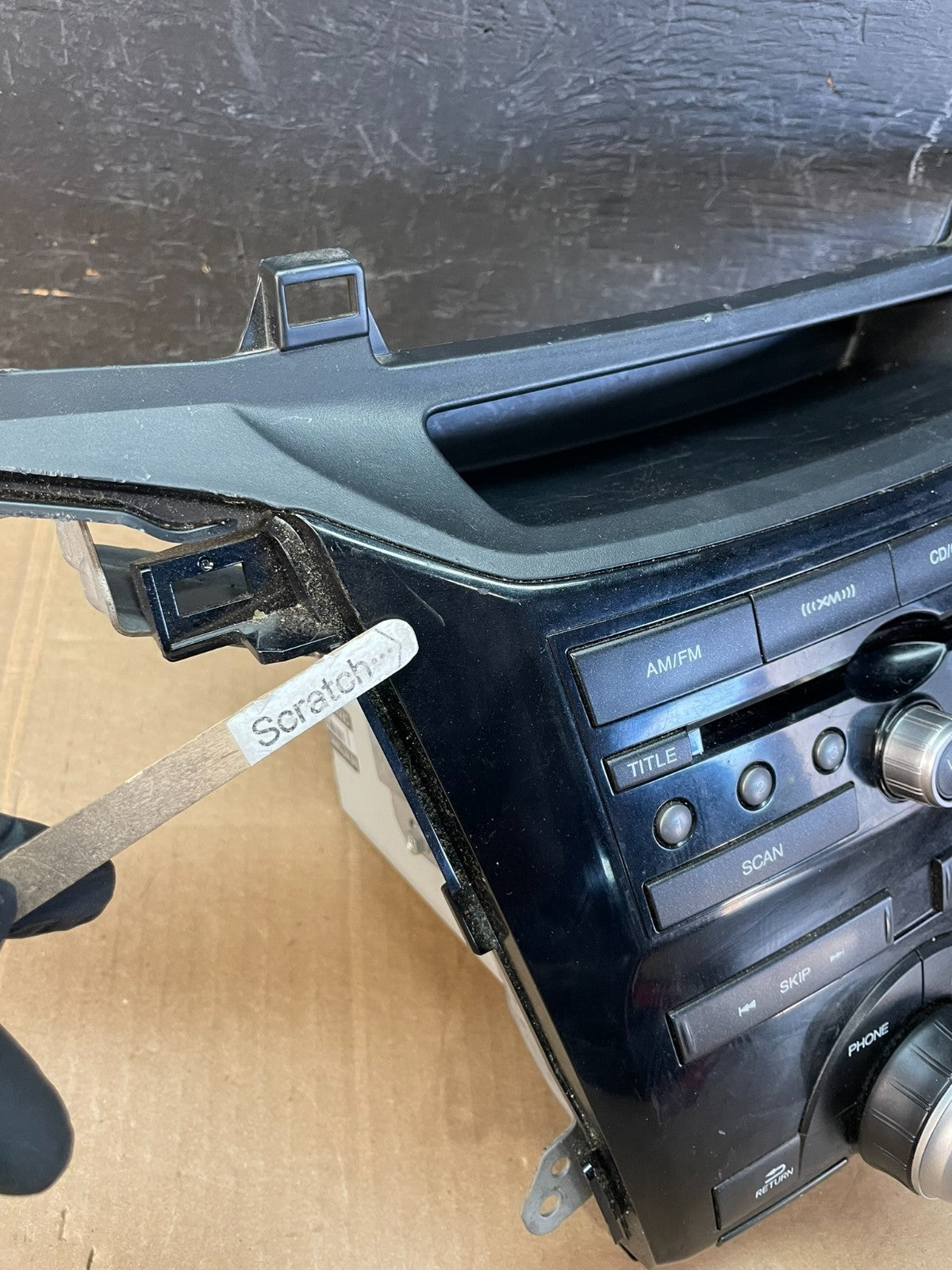 2011 to 2013 Honda Odyssey Radio AM/FM Control Panel AB5754 DG1