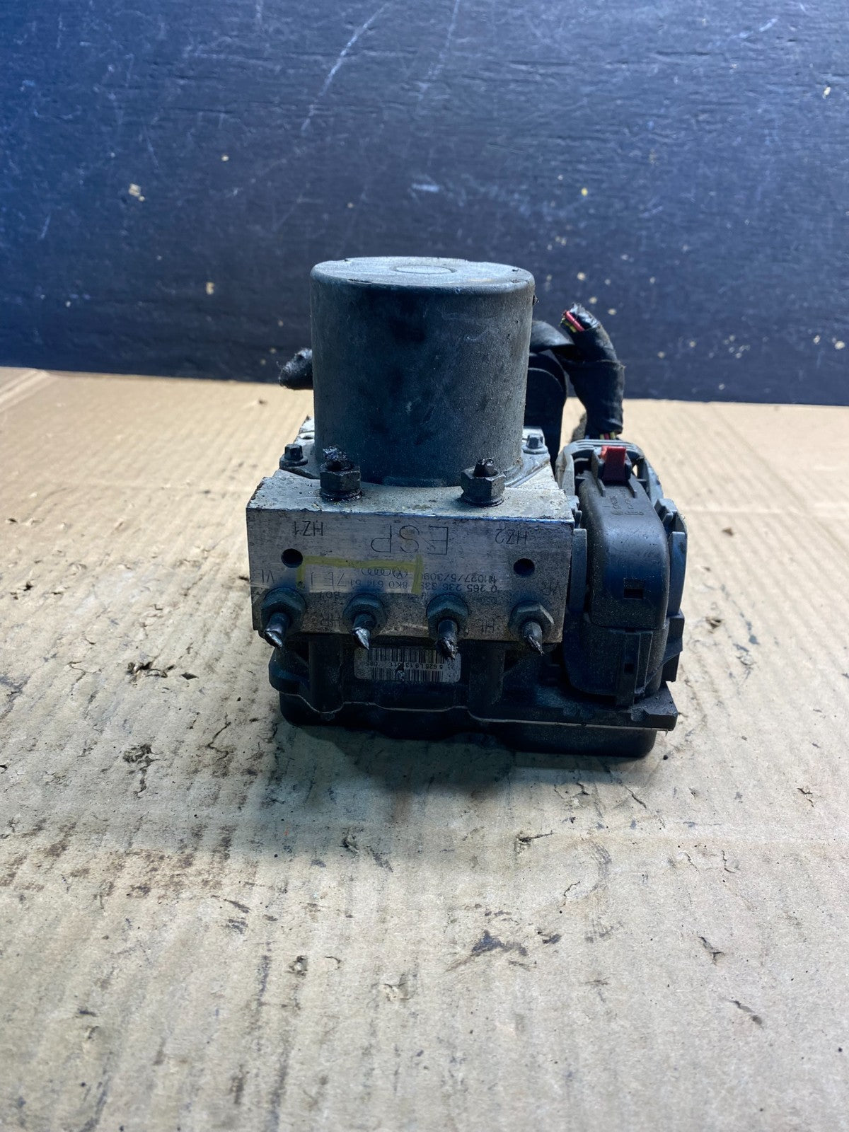 2010 to 2012 Audi A4 A5 ABS Anti-Lock Brake Pump 8k0614517ej OEM AB2785 DG3