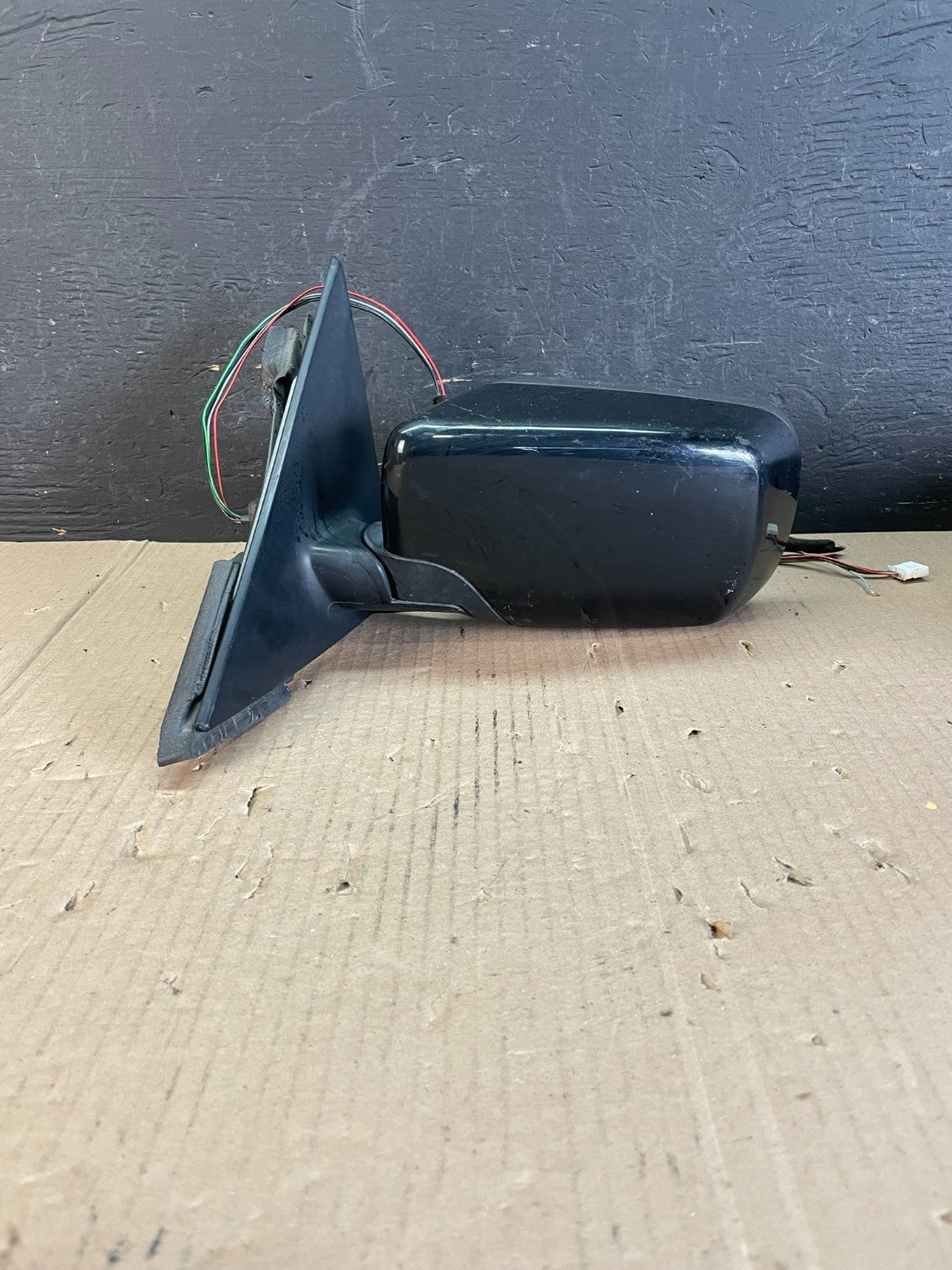 2001 to 2006 BMW 325i Left Driver LH Side View Door Mirror AD8664 DW0