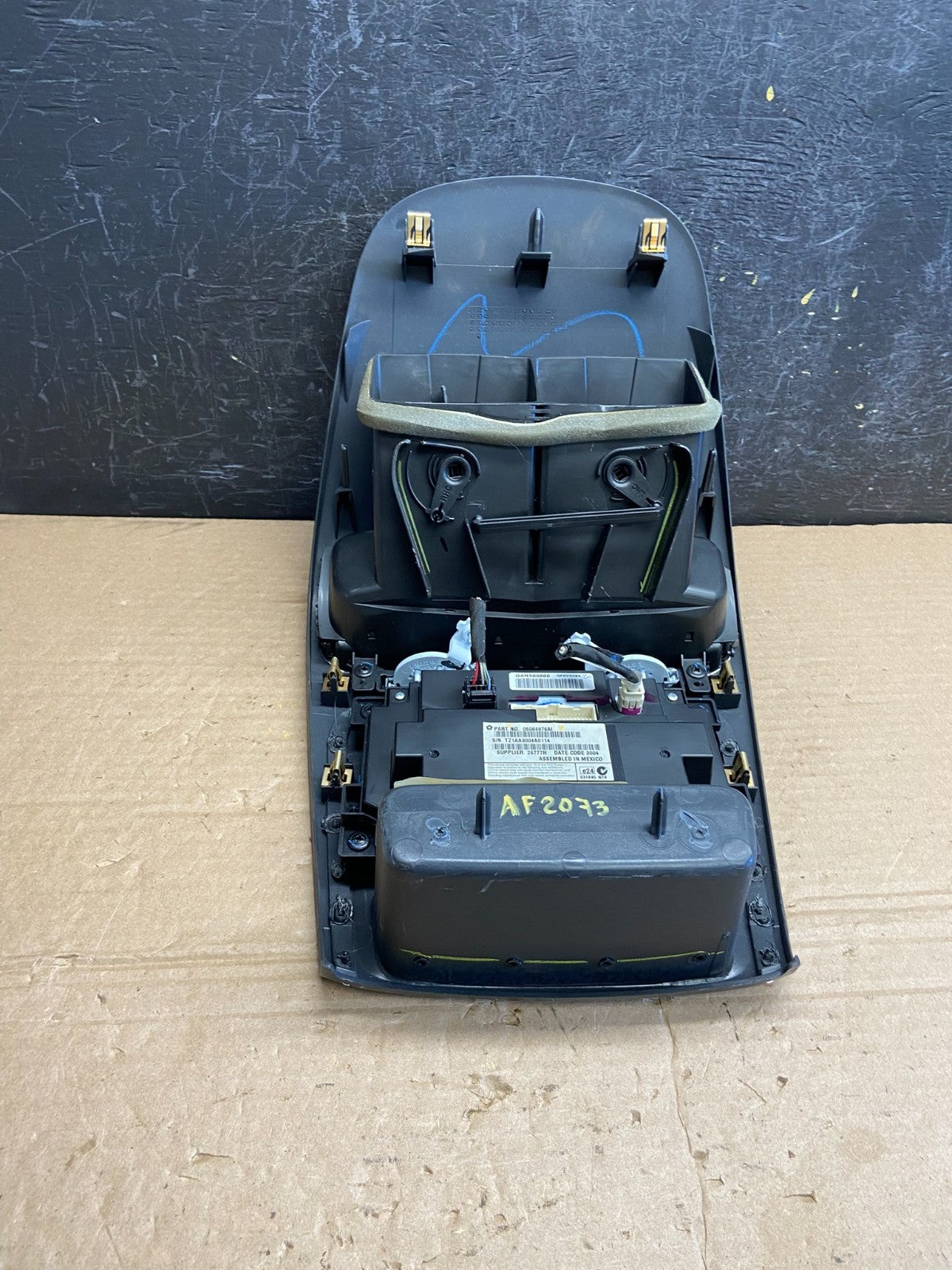 2011-2019 Dodge Journey 4.3 Radio Display Screen Bezel Trim Air Vents AF2073 DW4