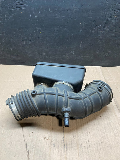 2009-2012 Ford Flex Taurus Lincoln Mks Air Hose  Duct Tube OEM F4106 DG11