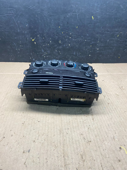2004-2005 Toyota Sienna A/C Climate Heater Temperature Control Air Vent q0788 DG4