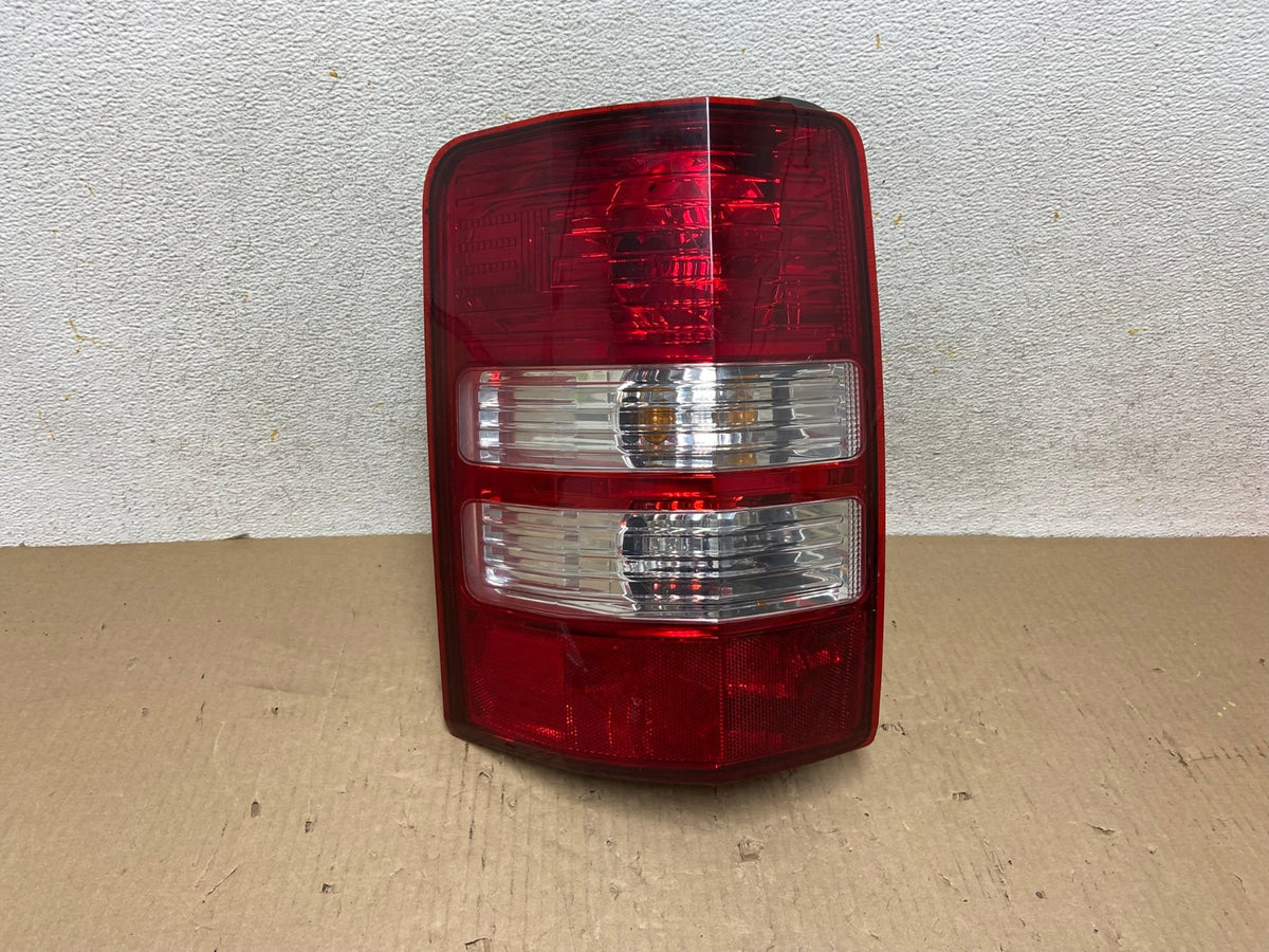 2008 to 2012 Jeep Liberty Left Driver Side Lh Tail Light AH5876 LK0
