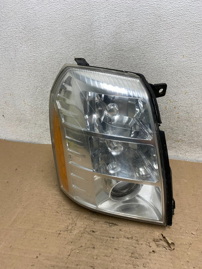 2007 - 2014 Cadillac Escalade Right Passenger Side Xenon HID Headlight AI1075 DW0