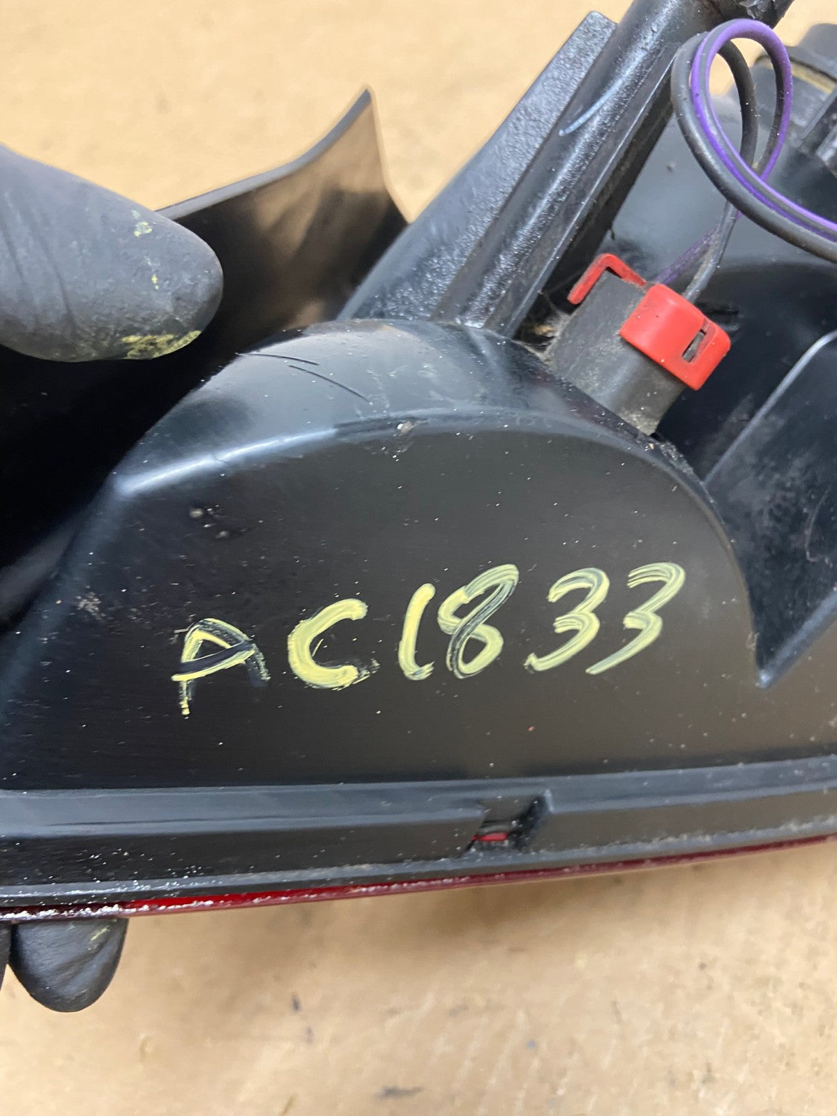 2001-2006 Chrysler Sebring Sedan Left Driver LH Side Tail Light AC1833 LK6