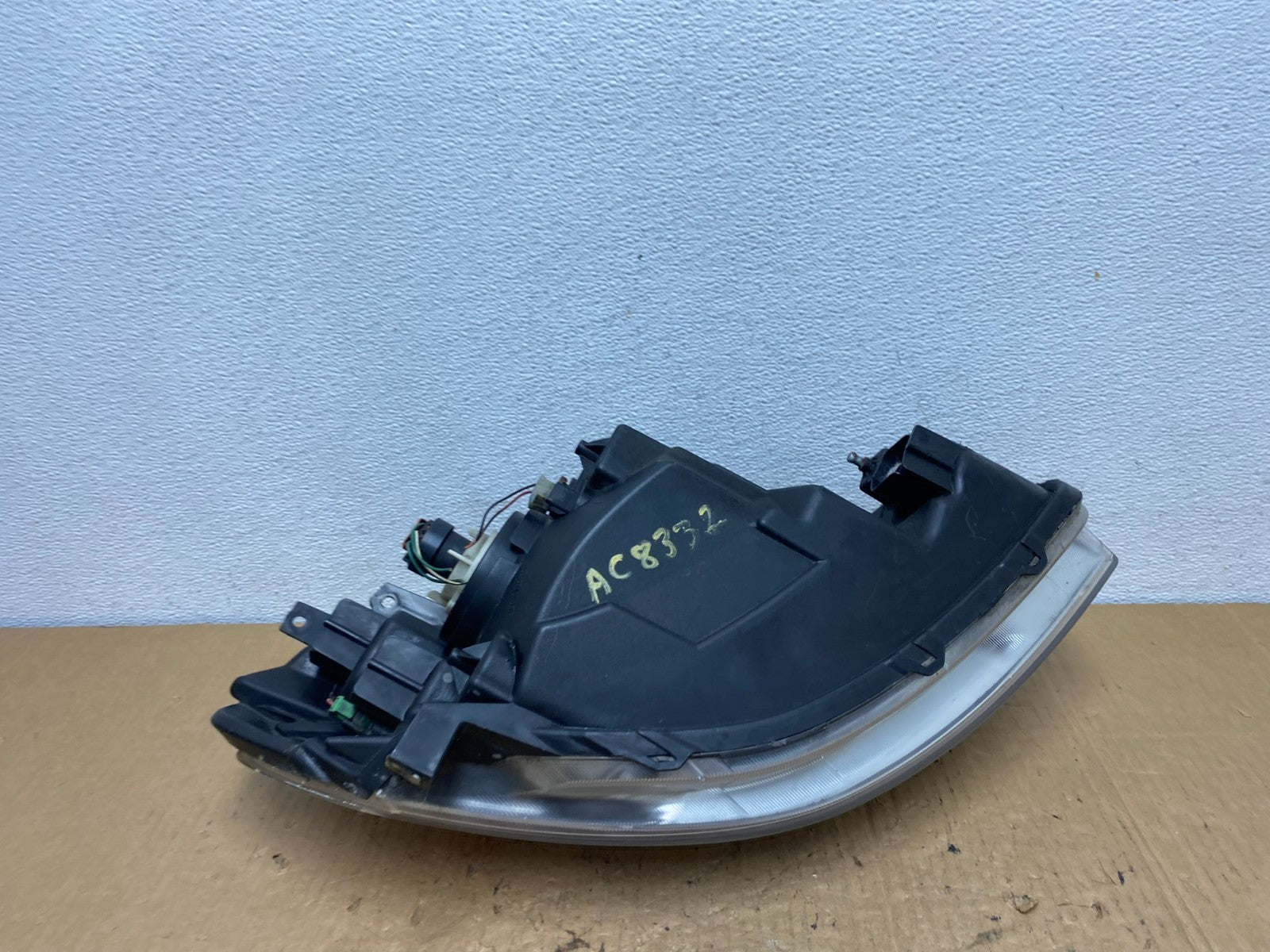 2007-2013 Suzuki SX4 Left Driver LH Side Halogen Headlight AC8332 DW6