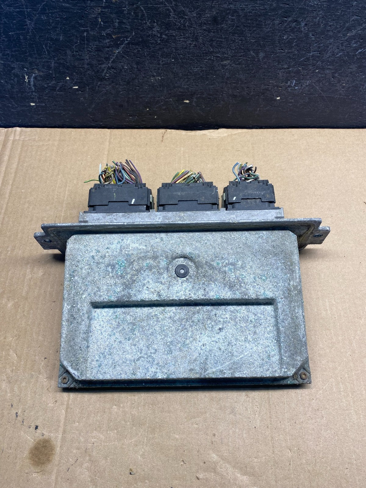 2010 - 2011 Ford Escape 3.0L Engine Control Unit ECU Computer Module af7725 DG0