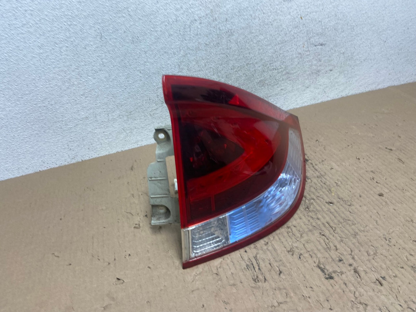 2012-2014 Honda Insight Right Passenger RH Side Tail Light AF7086 LK2