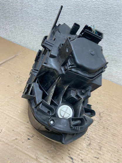 2004 to 2006 Bmw X3 Right Passenger Rh Halogen Headlight OEM AA9510 DW6