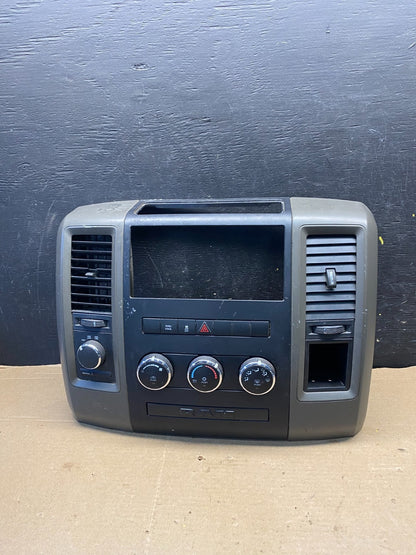2009 to 2012 Dodge Ram 1500 Center Dash Radio Screen Climate Panel r2542 DG0