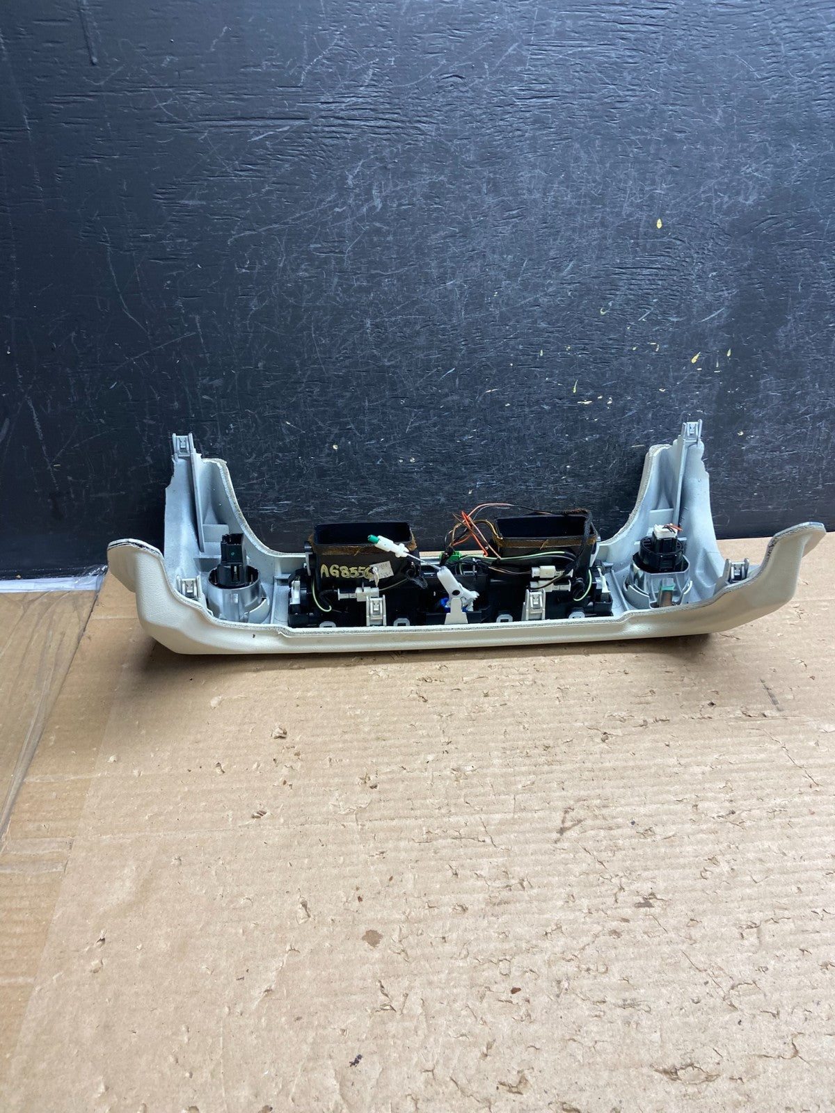 2010 2011 2012 Land Rover Range Rover Center Dash Air Vent Trim ag8556 DG4