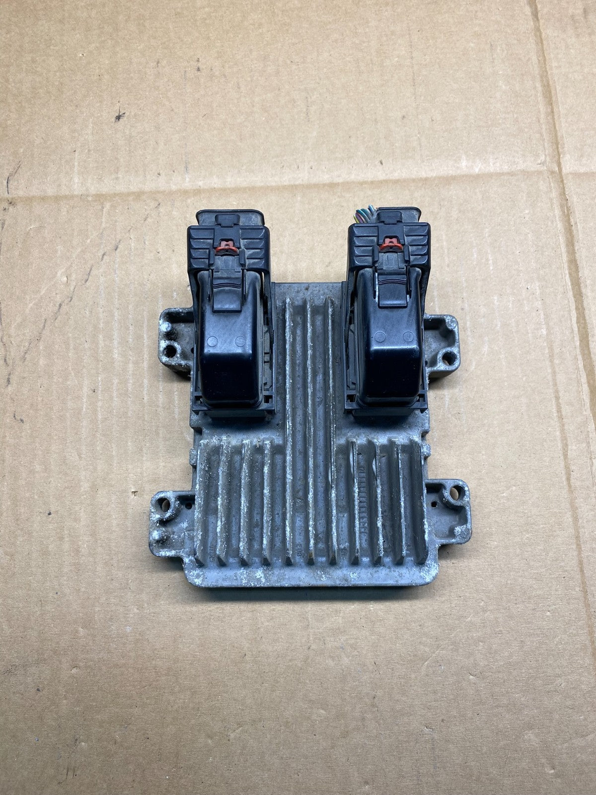 2007 Chevrolet Silverado Yukon Engine Control Module ECM ECU AI9857 DW0