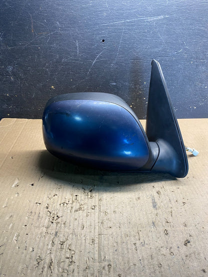2001 to 2006 Toyota Sequoia Right Passenger View Door Mirror OEM AB0423 MS0
