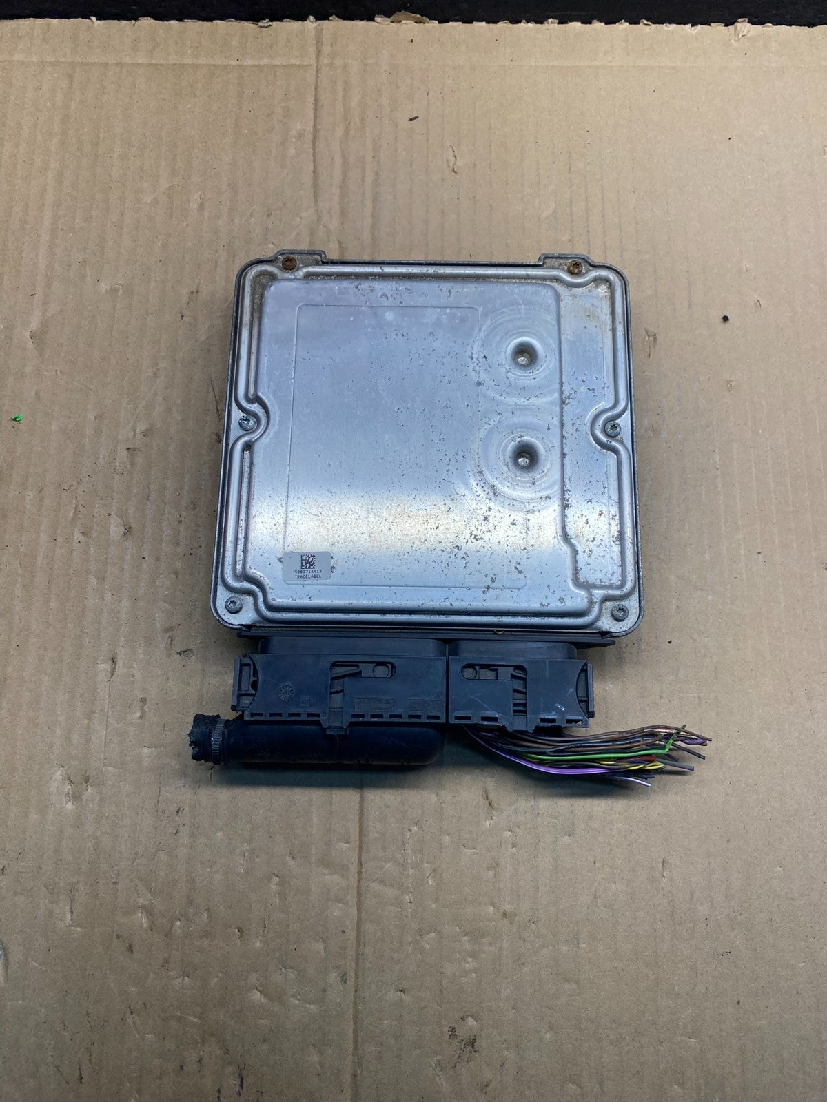 2010 Volkswagen CC Passat 2.0L ECM Engine Control Unit ECU AI0235 DG1